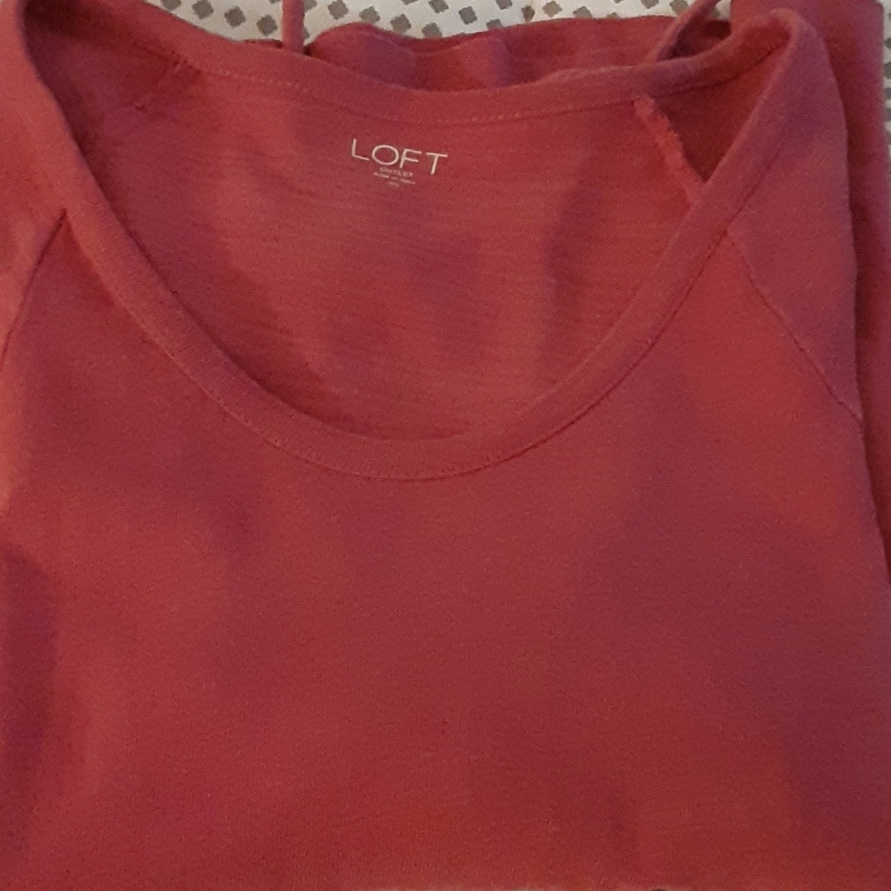 loft sweater with ties and end of sleeve